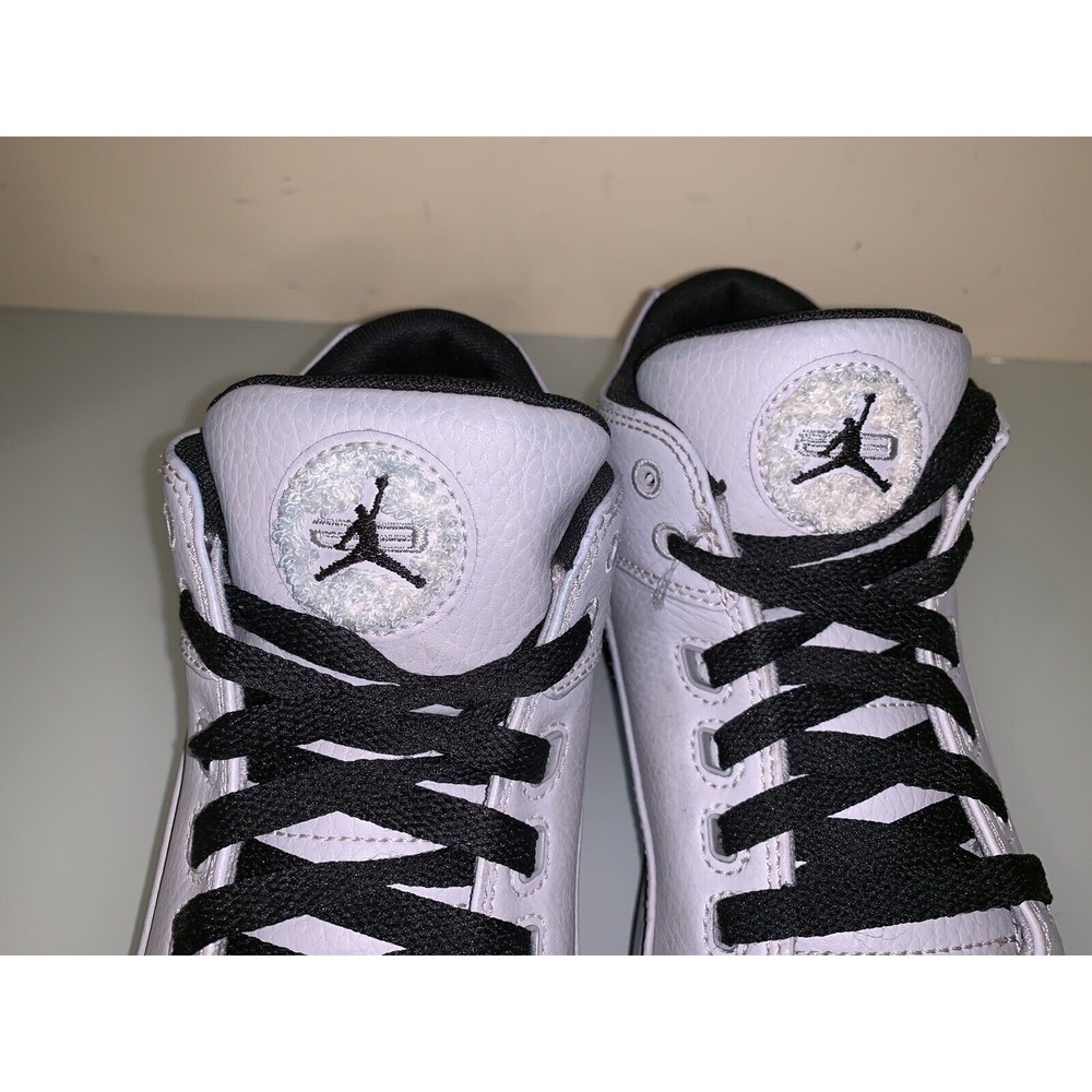 Air Jordan Mid Retro Basketball 845204-014 Size 7Y, Cool Gray - Picture 10 of 10